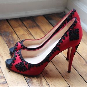 Authentic Christian Louboutin size 42 heels